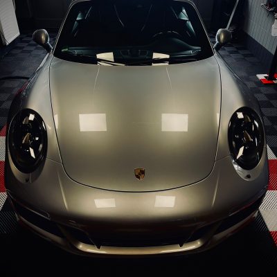 Porsche_911_GTS_Front